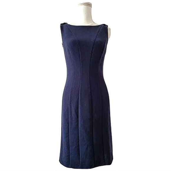 Tory Burch - Picture 1 of 3